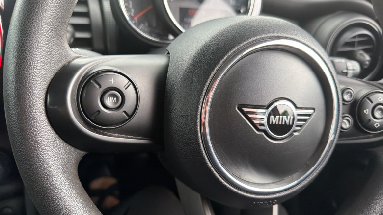 MINI Hatchback 1.5 Cooper Classic II 5dr Petrol Hatchback